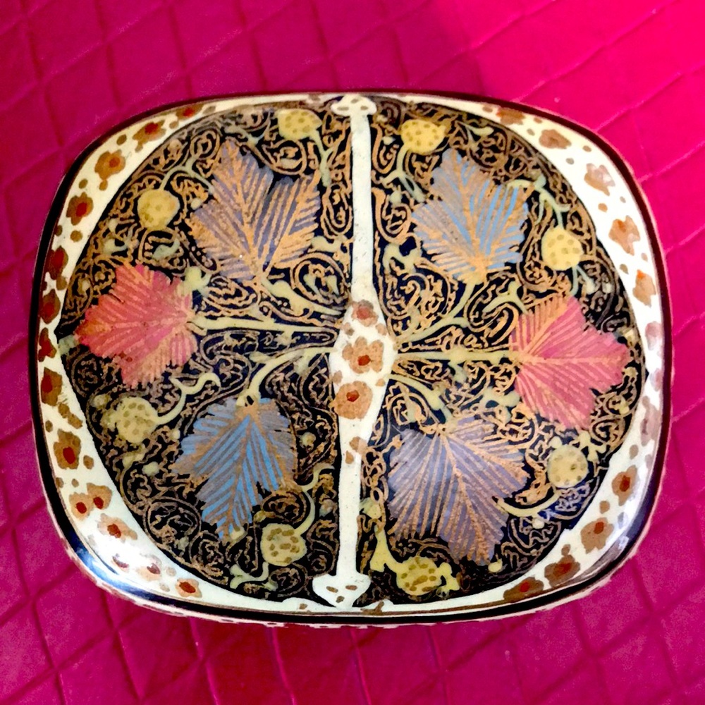 Kashmir box